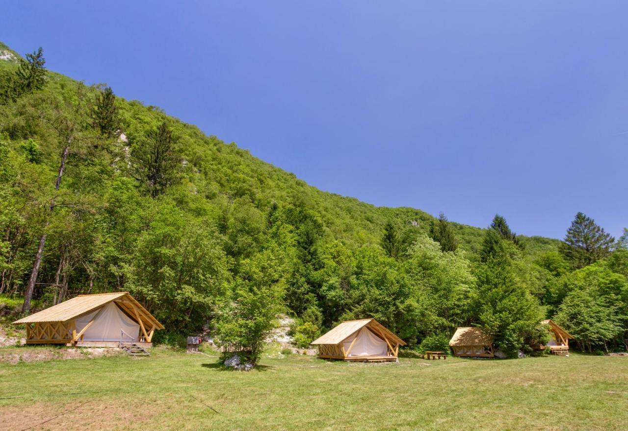 ホテル Adrenaline Check Camping ボヴェツ エクステリア 写真